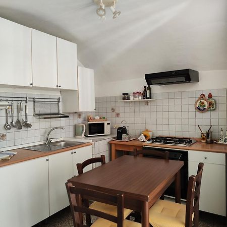 Beb I Girasoli Apartment Dolceacqua Luaran gambar