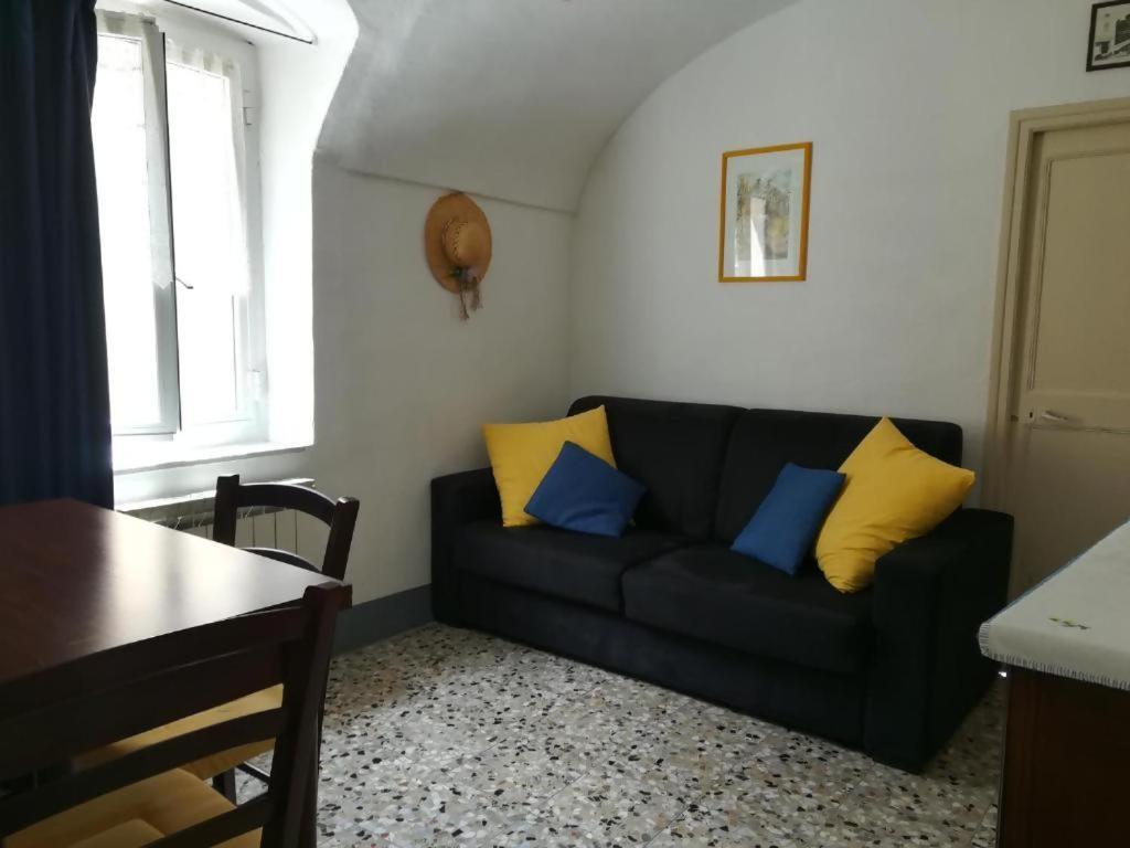 Beb I Girasoli Apartment Dolceacqua Luaran gambar