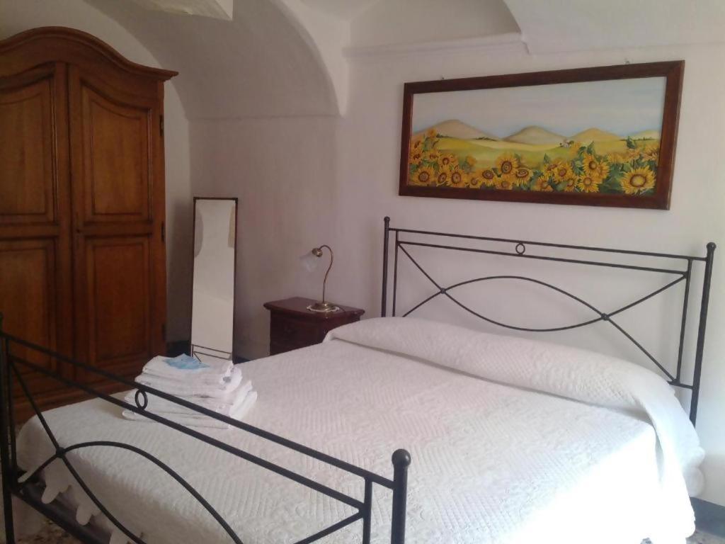 Beb I Girasoli Apartment Dolceacqua Luaran gambar