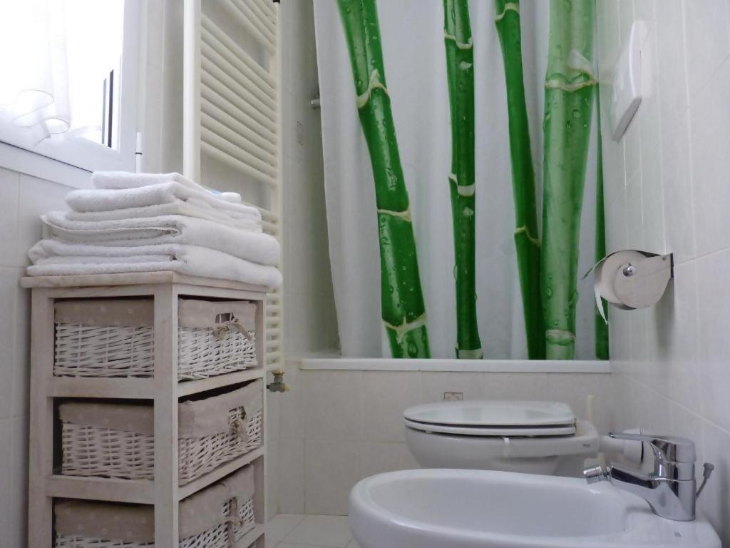Beb I Girasoli Apartment Dolceacqua Luaran gambar